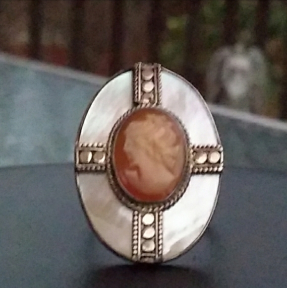 Sterl.Silver HandCarved Shell Cameo MOP Ring VTG - Picture 2 of 8